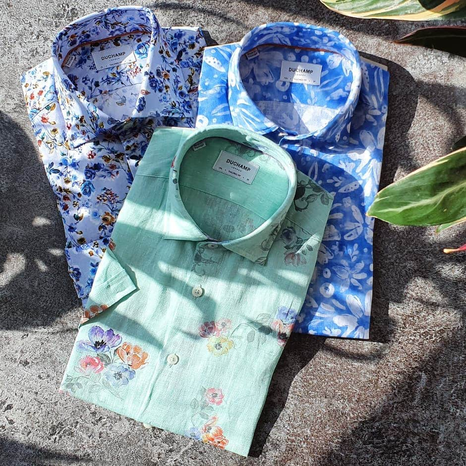 ドゥシャンのインスタグラム：「Get weekend ready with our Summer capsule collection of Italian printed shirts.」