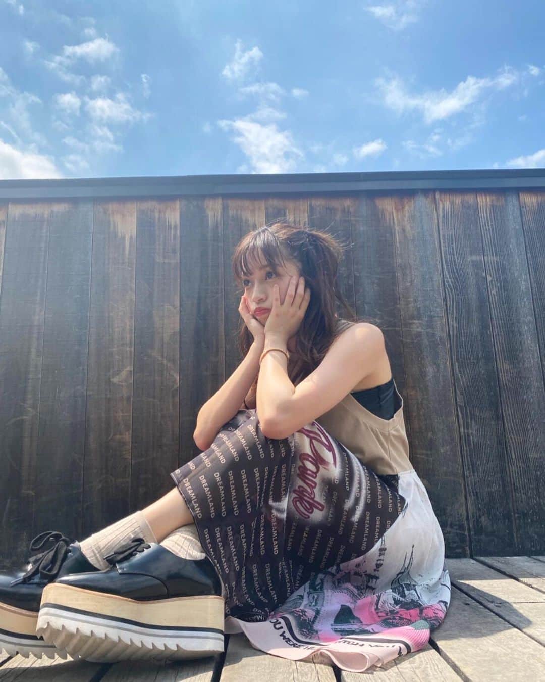 村島未悠さんのインスタグラム写真 - (村島未悠Instagram)「昨日のYouTubeは、 私の1日に密着でした😊 皆が元気に！！ 明日も頑張れますように🎋🌠 #CHERRSEETV#CHERRSEE#チェル日記#七夕」7月7日 18時28分 - happy_miyu0827