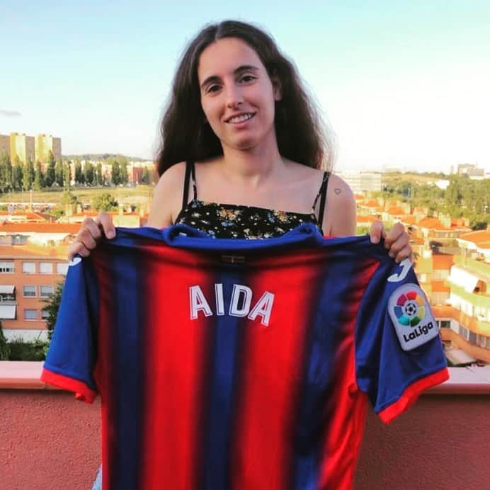 SDエイバルさんのインスタグラム写真 - (SDエイバルInstagram)「Ongi etorri @aidaestevequintero_ 💙❤️ #Eibarfem #Futfem」7月7日 19時02分 - sdeibar