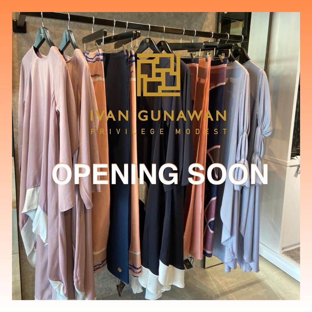 Ivan Gunawanさんのインスタグラム写真 - (Ivan GunawanInstagram)「.  IVAN GUNAWAN PRIVILEGE MODEST will be opening soon next week at KEMANG, South Jakarta.  Since luxury is necessity, we bring it for you personally. Please be prepared and don’t miss it to visit our store . ——————— 📍 The Broadway Kemang Jalan Benda 46F, Cilandak Timur Jakarta Selatan ——————— . Available at ivangunawanprive.com or click link in bio @ivangunawanprive . Pride and Love P R I V E  Ivan Gunawan . #ivangunawanprivilegemodest #scarf  #modestwear #exclusive #elegant #prive #woman #busanamuslim  #busanapremium #designer #hijab #ivangunawan」7月7日 19時11分 - ivan_gunawan