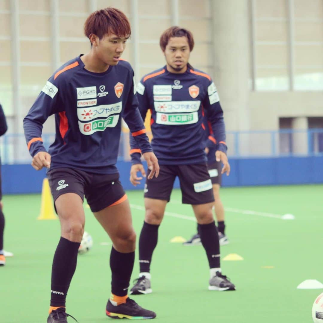 レノファ山口FCさんのインスタグラム写真 - (レノファ山口FCInstagram)「7月7日　トレーニング #renofa #レノファ山口 #田中陸 #ヘナン #河野孝汰 #起海斗 #森晃太 #田中パウロ淳一 #名塚コーチ」7月7日 19時32分 - renofa_yamaguchi