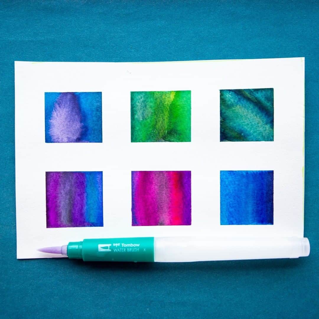 トンボ鉛筆さんのインスタグラム写真 - (トンボ鉛筆Instagram)「今日は七夕なので、ABTと水筆を使ってギャラクシーのグラデーションカードを作りました🌌 マスキングテープを使ったカード作りは剥がす瞬間が一番わくわくします。 ・使った画材：トンボABTの中から好きな濃い色と薄い色、暗い色を1色ずつとトンボの水筆(中筆) ・使った紙：画用紙 ABTで塗ったところを水筆でぼかすと簡単にグラデーションが作れます。 水彩用紙を使うともっときれいにできておすすめです！  全108色のABTは水性染料インク。色の明るさや鮮やかさも様々に取り揃えているのでグラデーションが描きやすい画材です。 青系だけじゃなくピンク系や緑系の色でもかわいくグラデーションができました。 水筆から水を多めに出すと、最後の写真のように薄めのグラデーションカードもできます🙆‍♀️ . . . #galaxy #galaxyart #galaxycolors #watercolorgalaxy #watercolorpaintings #maskingtape #ギャラクシー #グラデーション #水彩グラデーション #水彩画イラスト  #水彩カード #七夕 #天の川 #手作りカード #cardmaking #tombowabt #ABT #tombowdualbrushpens #waterbrush ##waterbrushpen #tombowwaterbrushpen」7月7日 19時33分 - tombowpencil
