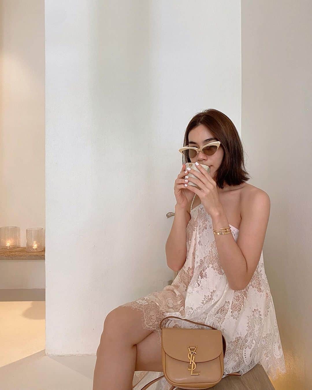 のインスタグラム：「Relaxation 🧡 @ysl #SaintLaurent #yvessaintlaurent」