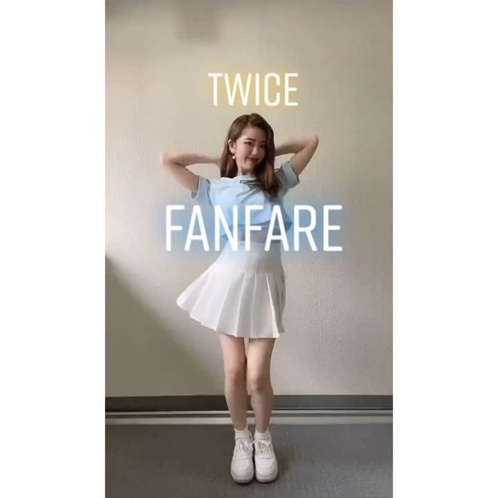 濵松里緒菜のインスタグラム：「* * * TWICE - Fanfare (mirrored ver)😊  * #twice #트와이스 #Fanfare #fanfaretwice#kpop #dance #kpopdance #kpopdancecover #dancecover #ダンス #踊ってみた」