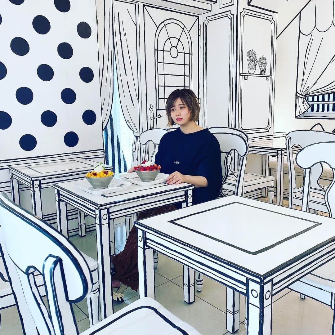 大松絵美さんのインスタグラム写真 - (大松絵美Instagram)「素敵な世界観のカフェ🥺🥺🥺 二次元みたい🥺🥺🥺」7月7日 20時11分 - emirin1004