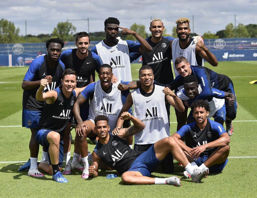 マルコ・ヴェッラッティのインスタグラム：「🔴🔵 @psg」