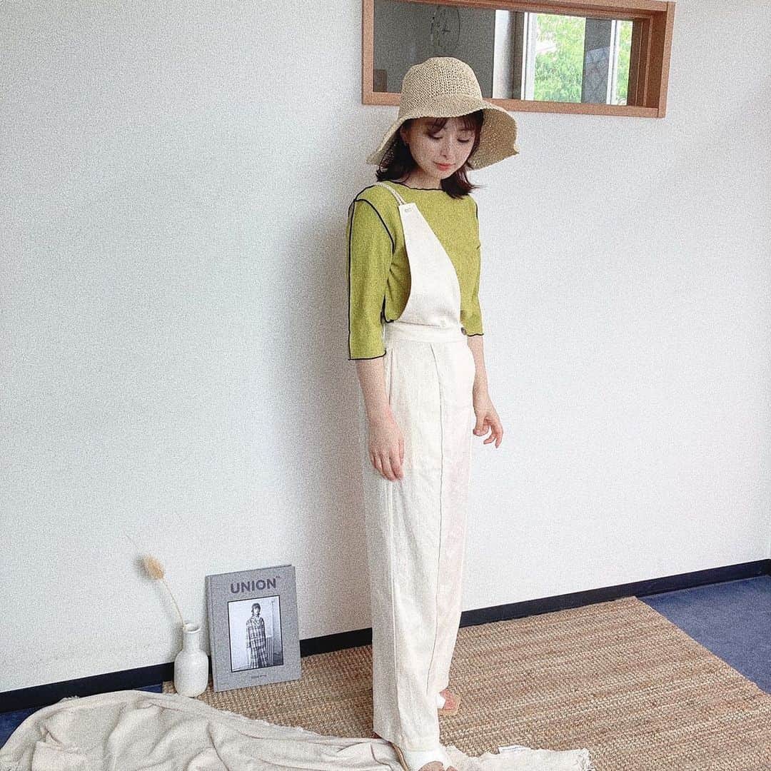田中優衣さんのインスタグラム写真 - (田中優衣Instagram)「何回見直しても似合ってないよね。 お洋服は可愛いのに！😦 いつか、いつか。 麦わら帽子が似合う女の子に なれますように。。。笑 #openclose」7月7日 20時26分 - heisei_8nen