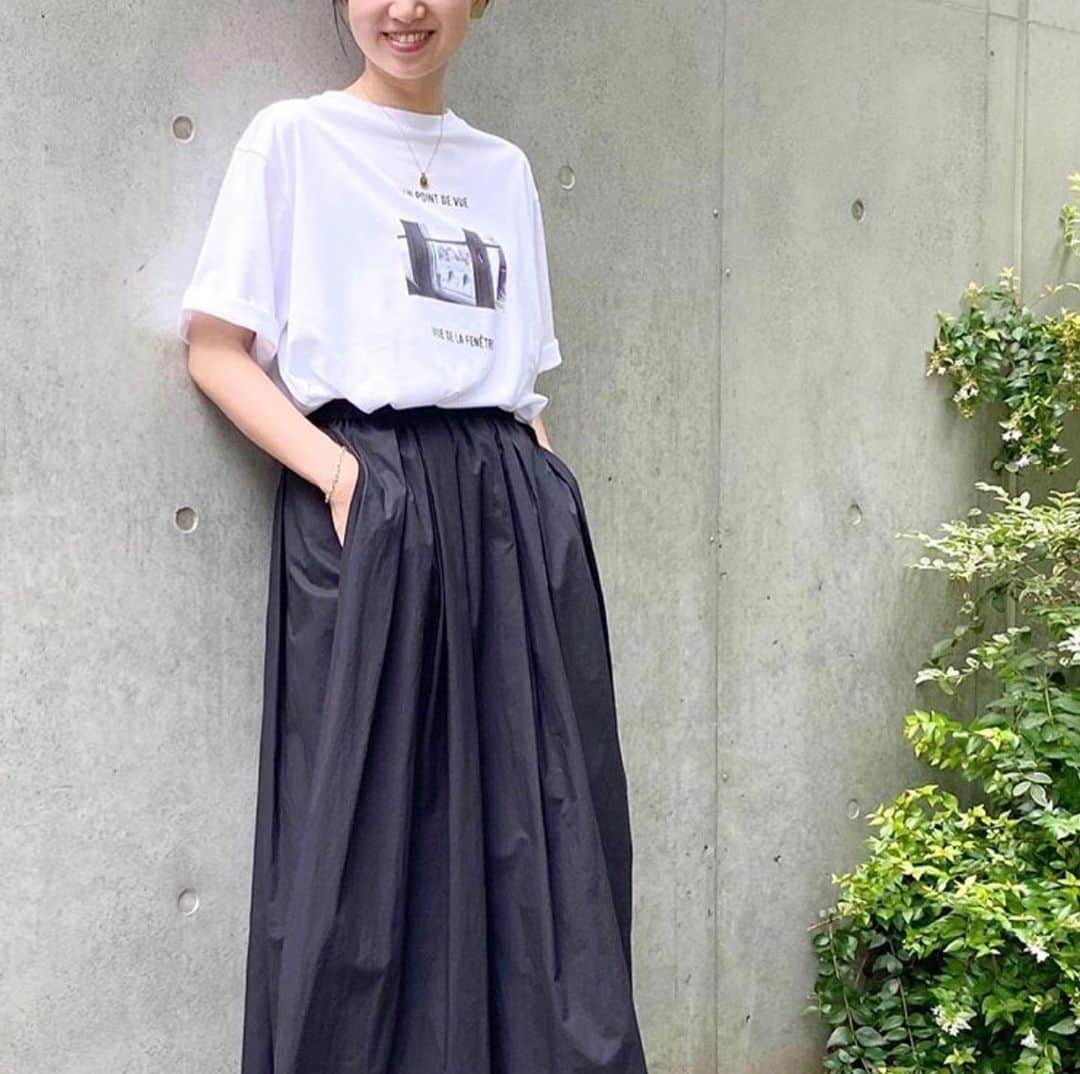 トライセクトさんのインスタグラム写真 - (トライセクトInstagram)「【iena】  春から秋までとにかく着まわせるフォトTシャツ✨﻿ ﻿ バイヤーのパリ出張で実際に撮影されたオリジナルフォトを使用したTシャツ。﻿ ゆったりとしたシルエットで着るだけで抜け感をプラスしてくれます✔️﻿ ﻿ リクエスト多数につき再入荷決定！﻿ ﻿ ﻿ ﻿ ﻿ ￣￣￣￣￣￣￣￣￣￣￣￣￣﻿ ﻿ ONLINE STORE：7/6（月）12：00～通常販売開始﻿ 店舗：7/5（日）発売開始 ※一部店舗は7/6(月) 発売﻿ ﻿ T-shirt ¥9,000+tax  no,20070900419120﻿ ﻿ ﻿ ﻿ ﻿ ﻿ ﻿ ﻿ ﻿ #イエナ #ベイクルーズ #tシャツコーデ」7月7日 21時08分 - baycrews