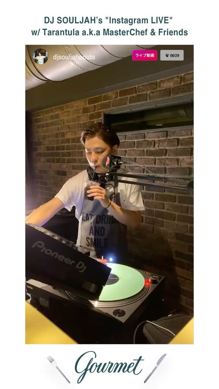 DJ SOULJAHのインスタグラム：「ご来店ありがとうございました😋  20200629 #IGLIVE #GOURMET  Special Guest @microfromdeftech 🤝@wise_official 🤝 @pepes_jp  #microfromdeftech #wise #TeriyakiBoyz #PES #仲間  Supported by  @counterclub_shimokitazawa @tacosway_toranomon @hooky.official @ortofon.jp  @pioneerdjjpn @dresssen  @gemba_jp  @_hitoshiyoshikawa_  @danyasuda  #SHURE #Tap #Yamawa  📹 @mine_stacks  @ogata.yenjoy.hiroyasu」