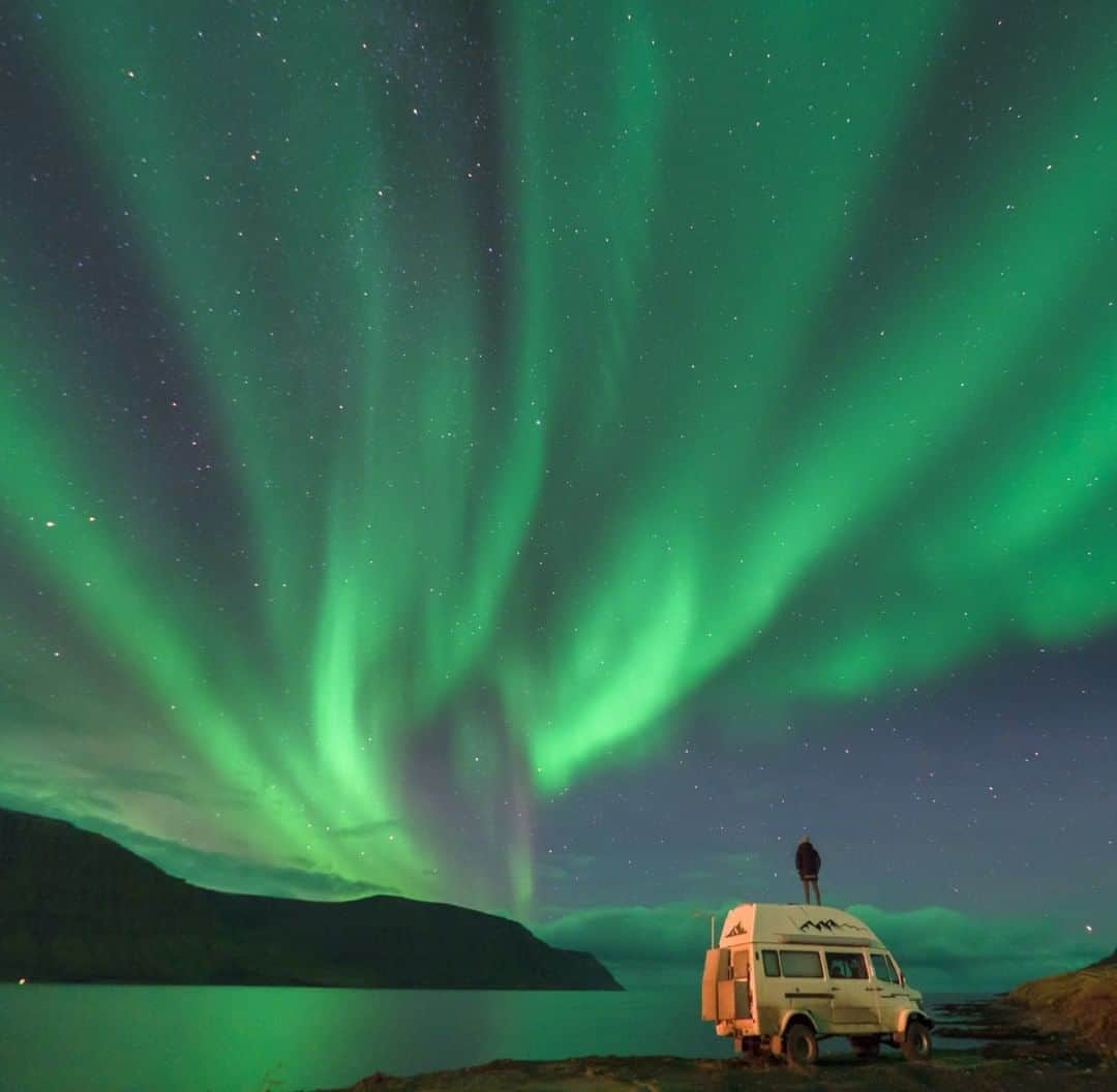 National Geographic Travelさんのインスタグラム写真 - (National Geographic TravelInstagram)「Photo by @chrisburkard  Auroras, often referred to as the northern lights, are a natural phenomenon due to disturbances in the magnetosphere caused by solar wind. Most auroras occur in a band known as the auroral zone, which is located fairly close to the poles. The northern lights are best seen at night against the dark sky. Winter in the northern regions of the world is the best time to catch this amazing display. Iceland, Norway, Sweden, Greenland, and parts of Canada are all good places to see nature's light show. Just make sure you are far enough north during winter on a clear night, and you can see one of the greatest spectacles the world has to offer.」7月8日 7時06分 - natgeotravel