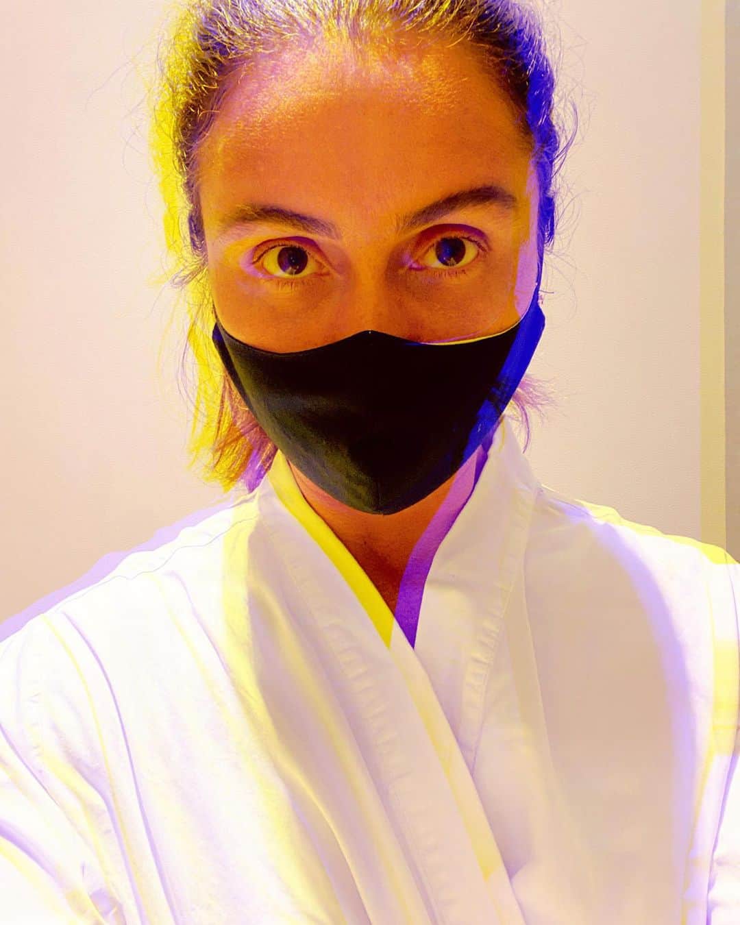 Giovanna Antonelliさんのインスタグラム写真 - (Giovanna AntonelliInstagram)「'Toda crise tem 3 elementos: Uma Solução  Um Prazo de validade Uma Lição de vida!' Ta í, gostei! 👊🏿🙌🏻 #masks4all」7月8日 7時28分 - giovannaantonelli