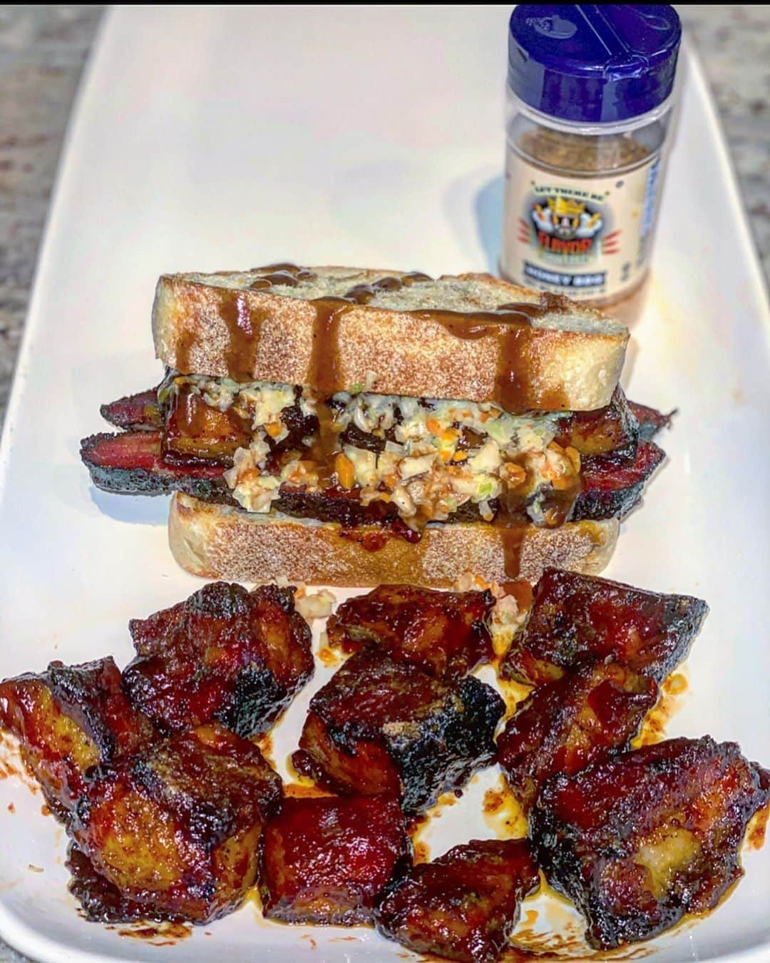 Flavorgod Seasoningsさんのインスタグラム写真 - (Flavorgod SeasoningsInstagram)「Customer @downeasttraeger using out Honey BBQ Seasoning for his Brisket Burnt Ends & Slaw Sandwich on Homemade Bread⁠ -⁠ Add delicious flavors to your meals!⬇️⁠ Click link in the bio -> @flavorgod  www.flavorgod.com⁠ -⁠ Flavor God Seasonings are:⁠ ✅ZERO CALORIES PER SERVING⁠ ✅MADE FRESH⁠ ✅MADE LOCALLY IN US⁠ ✅FREE GIFTS AT CHECKOUT⁠ ✅GLUTEN FREE⁠ ✅#PALEO & #KETO FRIENDLY⁠ -⁠ #food #foodie #flavorgod #seasonings #glutenfree #mealprep #seasonings #breakfast #lunch #dinner #yummy #delicious #foodporn」7月8日 8時00分 - flavorgod