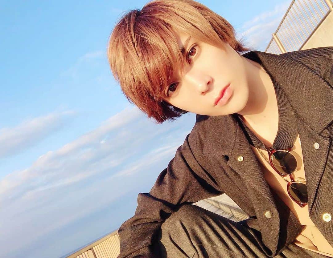 仲田博喜のインスタグラム：「#七夕  皆さんは何かお願いごとしましたか？  一日でも早く皆さんに会えますように☆  #願いごと」