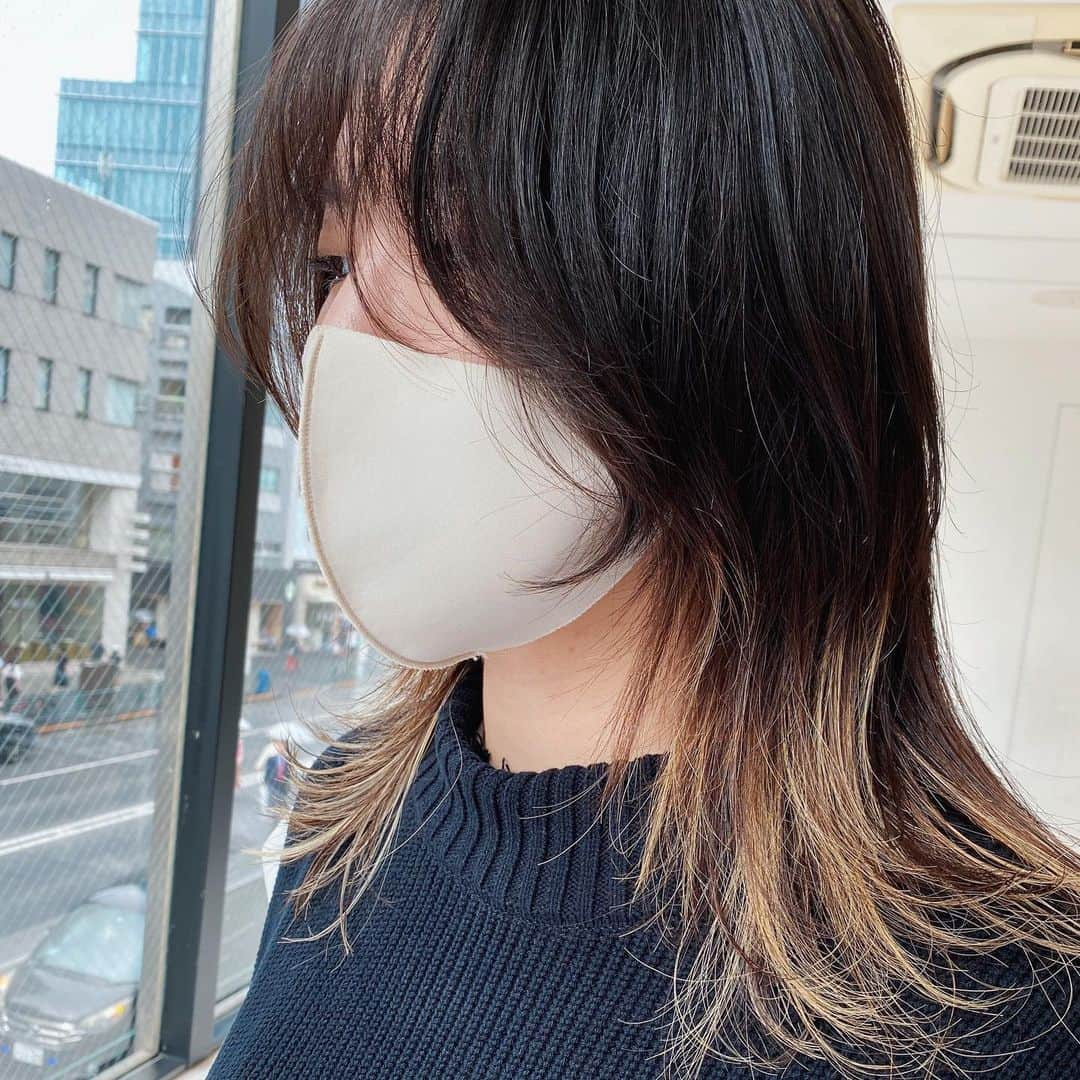 NASUさんのインスタグラム写真 - (NASUInstagram)「"重め"から"薄いhair"に 変えちゃう  ブツッと　から　サラッと😊  前に入れたインナーハイライトが また違った感じに見えて💯 #うぶhair」7月7日 23時48分 - nasup