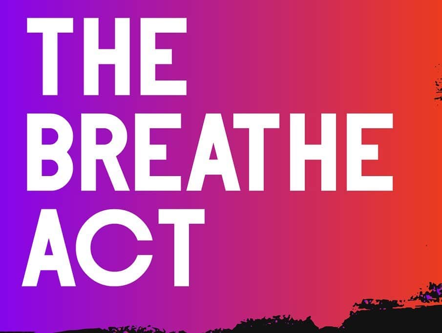ハリー・シャム・ジュニアのインスタグラム：「We’ve seen the videos, we’ve marched at protests, and we’ve signed petitions. Now, enough is enough. It’s time f􏰁or us to take to the halls o􏰁f Congress. 🏛✊🏾 @mvmnt4blklives Electoral Justice Project has g􏰀iven us a 21st-century Civil Rights Act that offers a new vision for what public safety  looks like. This is the FIRST federal piece of legislation created and endorsed by this movement. The movement is 􏰀gaining momentum, and the call f􏰁rom the streets is clear: We must divest f􏰁rom policing and invest in new models o􏰁f safety. I am honored to support the #BREATHEAct. Join me. Link in bio + stories.」