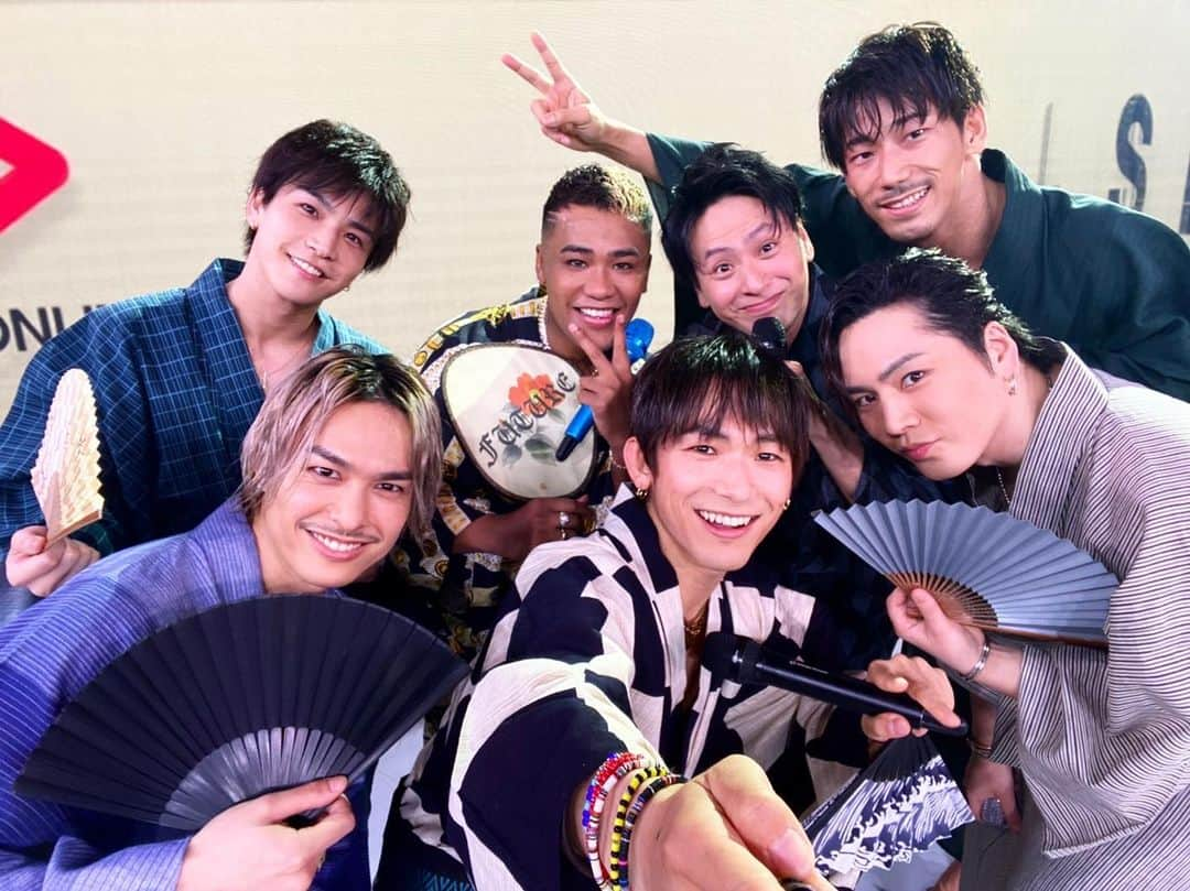 登坂広臣さんのインスタグラム写真 - (登坂広臣Instagram)「#三代目JSOULBROTHERS #JSB #ABEMA #LIVEONLINE」7月8日 0時13分 - omi.cdl