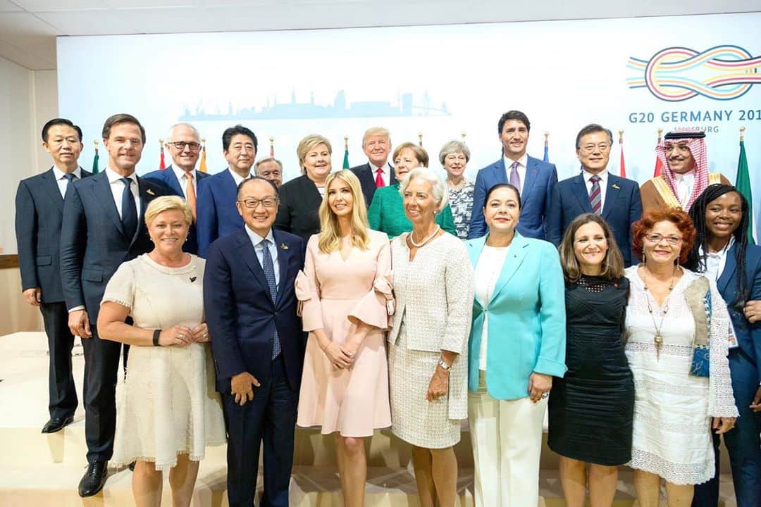 イヴァンカ・トランプさんのインスタグラム写真 - (イヴァンカ・トランプInstagram)「#OTD President @realdonaldtrump and I launched #WeFi, a U.S. founded fund to provide access to capital for women entrepreneurs at the G20 in Hamburg.   Since, the U.S. has continued to engage with international partners on scaling opportunities for women globally. #WGDP」7月8日 0時49分 - ivankatrump