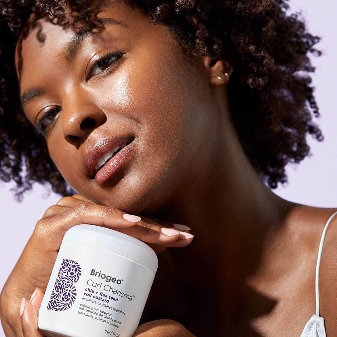 Huda Kattanさんのインスタグラム写真 - (Huda KattanInstagram)「For #blackoutday2020, we wanted to feature some incredible Black-owned beauty brands with AMAZING products. These women and brands deserve the right to be heard today, tomorrow and forever, and we want to support this movement 100%. At Huda Beauty, we are committed in giving the unheard a voice so let’s continue to push for change for this cause and all injustices around the world, because together we can make a difference. Let this movement be the spark that the world needs to work towards equality for all underrepresented groups around the world. ⠀⠀⠀⠀⠀⠀⠀⠀⠀ Please use your voice to share other badass Black beauty brands, influencers and businesses below 😘  ⠀⠀⠀⠀⠀⠀⠀⠀⠀ Photos Credit  1. @juviasplace 2. @danessa_myricks 3. @thelipbar 4. @briogeo 5. @uomabeauty 6. @mentedcosmetics 7. @basebutter 8. @blackgirlsunscreen」7月8日 2時04分 - hudabeauty