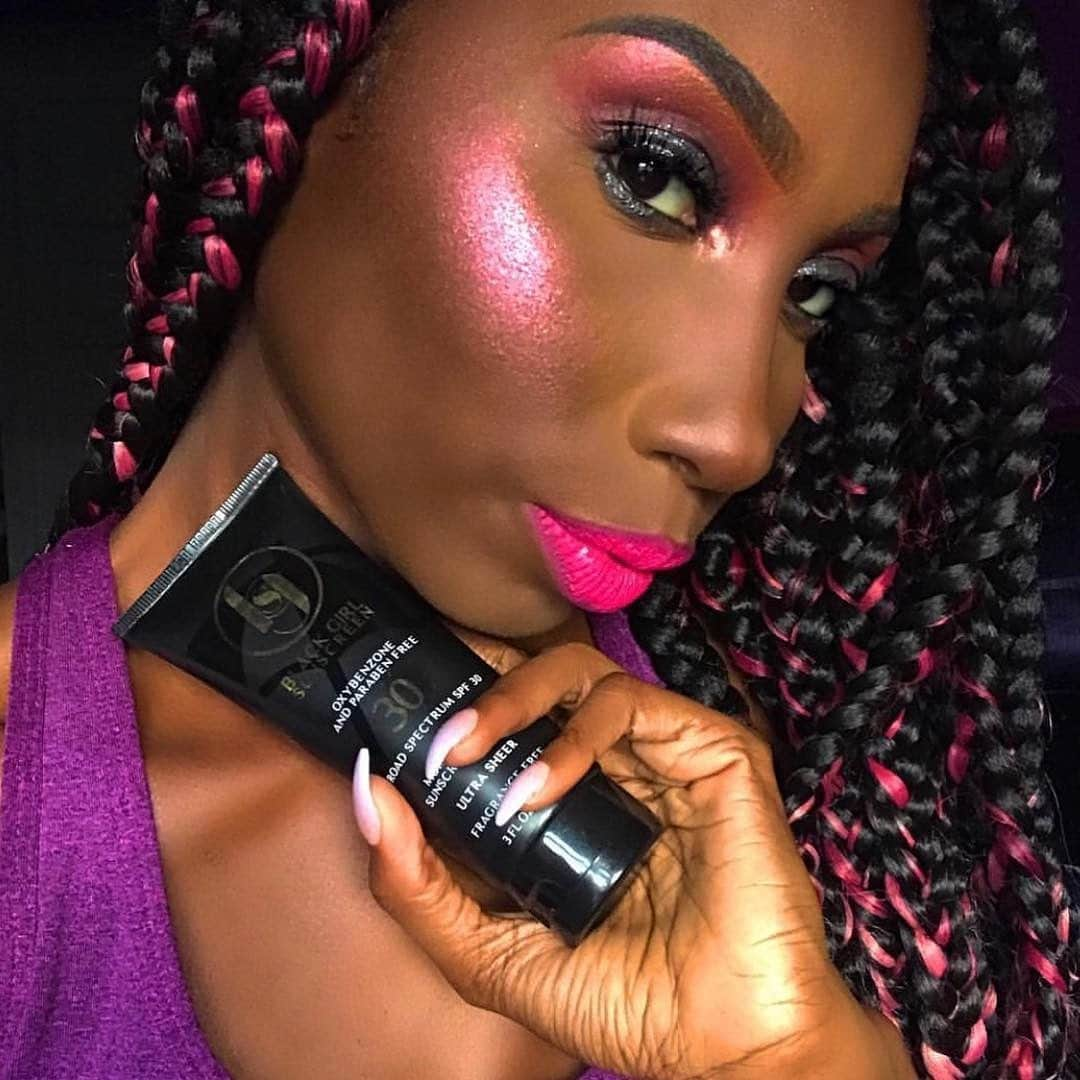 Huda Kattanさんのインスタグラム写真 - (Huda KattanInstagram)「For #blackoutday2020, we wanted to feature some incredible Black-owned beauty brands with AMAZING products. These women and brands deserve the right to be heard today, tomorrow and forever, and we want to support this movement 100%. At Huda Beauty, we are committed in giving the unheard a voice so let’s continue to push for change for this cause and all injustices around the world, because together we can make a difference. Let this movement be the spark that the world needs to work towards equality for all underrepresented groups around the world. ⠀⠀⠀⠀⠀⠀⠀⠀⠀ Please use your voice to share other badass Black beauty brands, influencers and businesses below 😘  ⠀⠀⠀⠀⠀⠀⠀⠀⠀ Photos Credit  1. @juviasplace 2. @danessa_myricks 3. @thelipbar 4. @briogeo 5. @uomabeauty 6. @mentedcosmetics 7. @basebutter 8. @blackgirlsunscreen」7月8日 2時04分 - hudabeauty