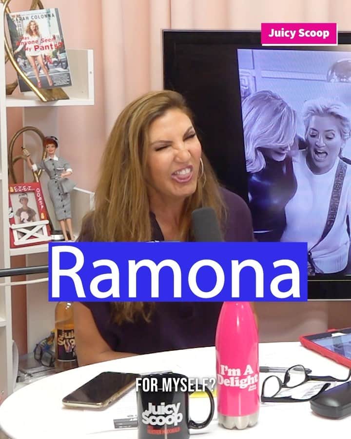 ヘザー・マクドナルドのインスタグラム：「What did you guys think of today’s Juicy Scoop? What did you think of the Halloween party on Real Housewives of New York? Do you blame @ramonasinger for leaving the party to go to Omar’s opening? @sarahcolonna1 discuss this and other hilarious topics on today’s episode!  Link in bio to listen or watch on YouTube.」