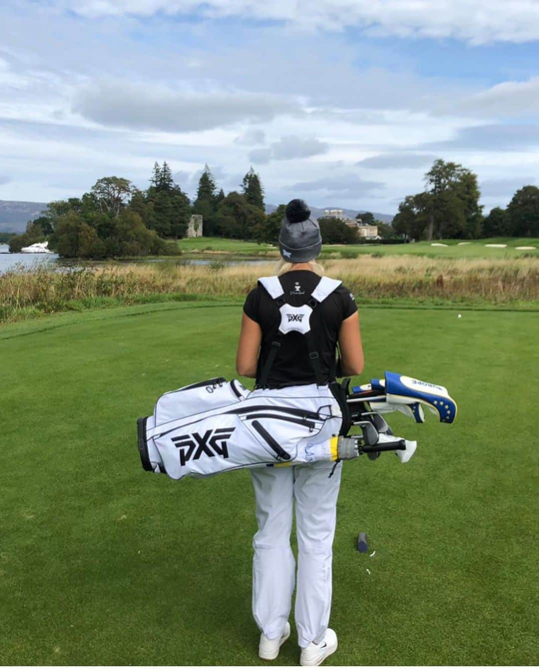 アンナ・ノルドクビストさんのインスタグラム写真 - (アンナ・ノルドクビストInstagram)「Excited to head back to Europe next month for back to back tournaments in Scotland at the @ladies_scottish and @aigwomensbritishopen 🏴󠁧󠁢󠁳󠁣󠁴󠁿. I know my scottish caddy @paulhcormack and my scottish fiance @mcalpinekev cant wait to head “home” too! So many good memories from Scotland... and cant wait to have a proper fish supper... or two!! #theyturnedmehalfscottish 🤣🤩🤩 @letgolf @lpga_tour」7月8日 2時47分 - a_nordqvist