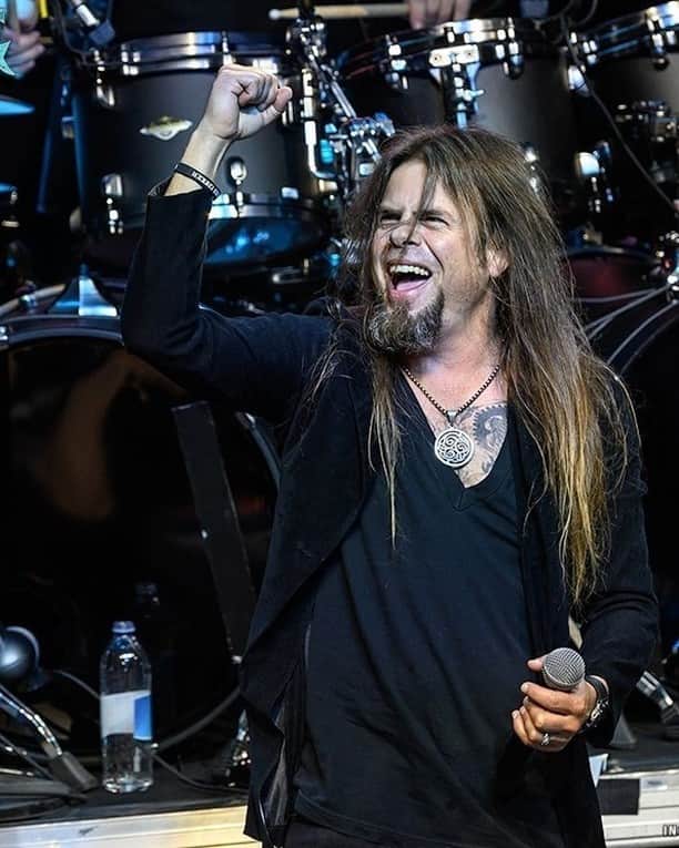 Queensrycheさんのインスタグラム写真 - (QueensrycheInstagram)「A smiling Todd aboard the Megacruise (photo credit Iron Mike Savoia) #queensryche #theverdicttour #megacruise #toddlatorre #tlt #thevoice #leadvocalist #memories #singersongwriter #talentedmusician #drummer #guitarist #bamfer #rychersrule」7月8日 4時42分 - queensrycheofficial