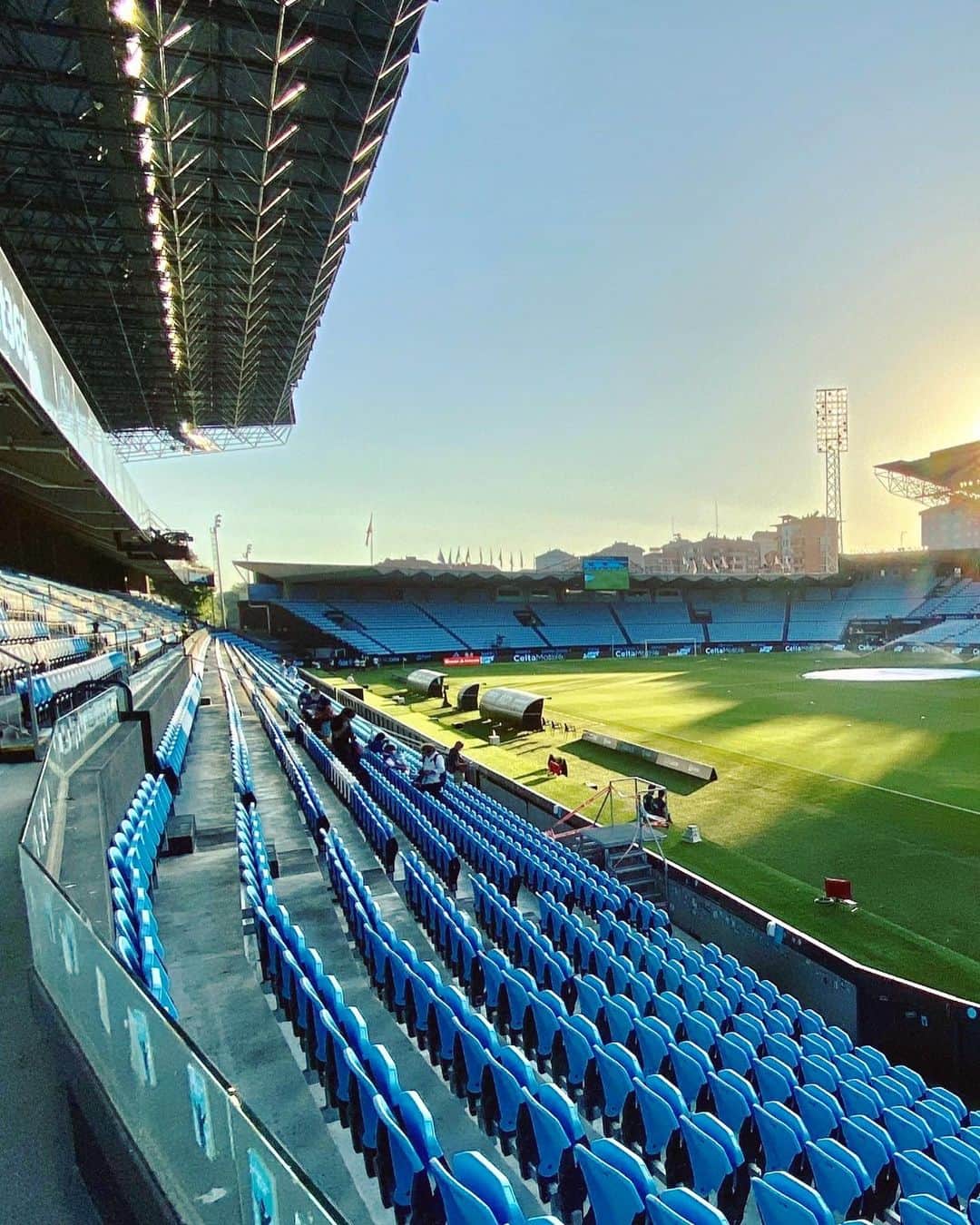 LFPさんのインスタグラム写真 - (LFPInstagram)「Guess the stadium⁉️🏟 • #LaLiga #LaLigaSantander #Football」7月8日 4時55分 - laliga
