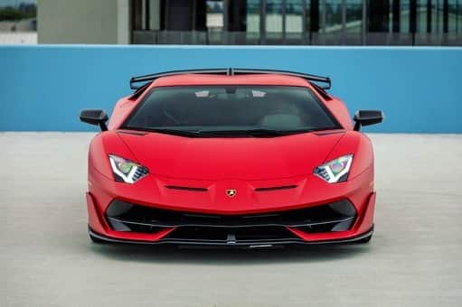 Dirk A. Productionsのインスタグラム：「🔥WHO’S TAKING IT HOME? 2019 Lamborghini Aventador SVJ • 320 miles 🚨Want it? DM me or TEXT 1 (424) 256-6861」