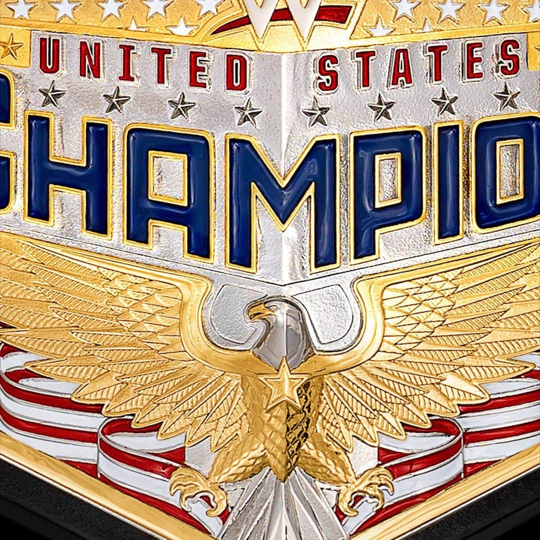 WWEさんのインスタグラム写真 - (WWEInstagram)「Get up-close and personal with the NEW #USTitle unveiled by @the305mvp on #WWERaw.」7月8日 5時46分 - wwe