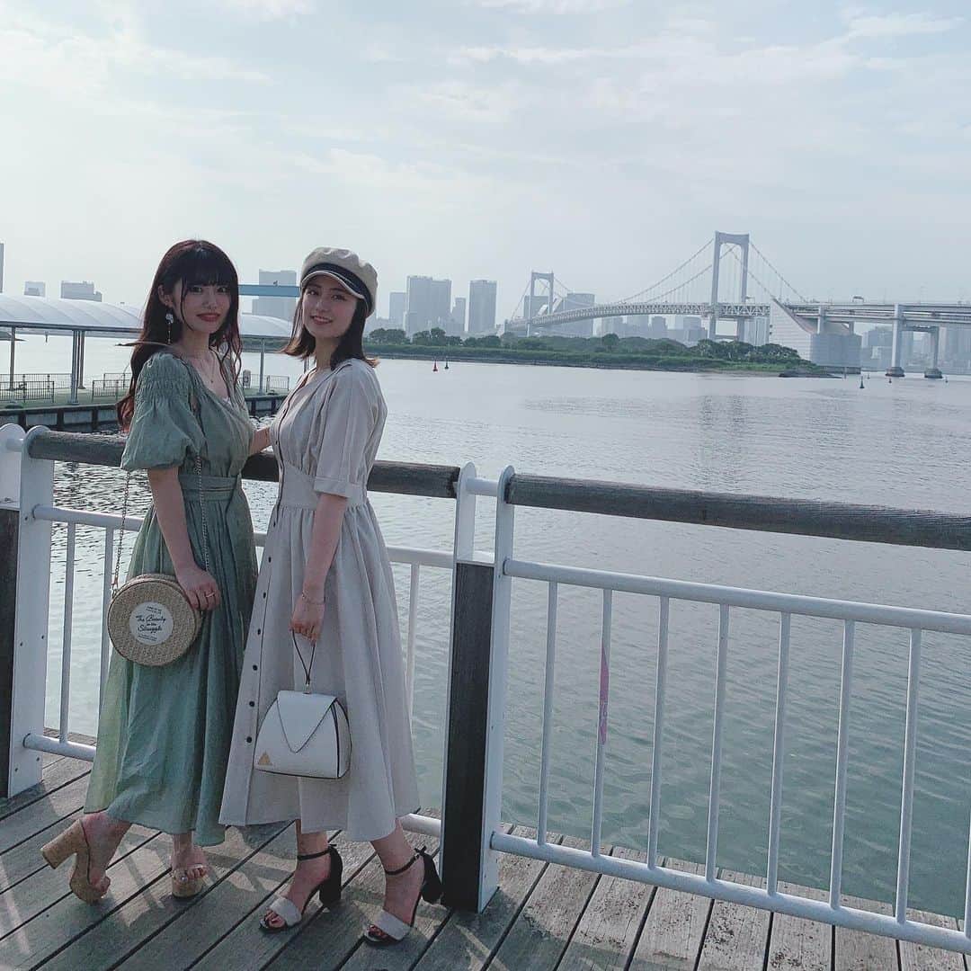 えのきさりなのインスタグラム：「. 毎週水曜日と土曜日に更新の ちーむおつまみ👌💋YouTubeご覧いただけていますでしょうか☺︎  前回の夏のコーディネート動画は みおと一緒にお台場で撮り合いっこしました！ 今日アップされる動画もお楽しみに✨ #ちーむおつまみ #youtube  #ootd #summer #code  #海　#お台場　#女子会　#bbq  #コーデ」