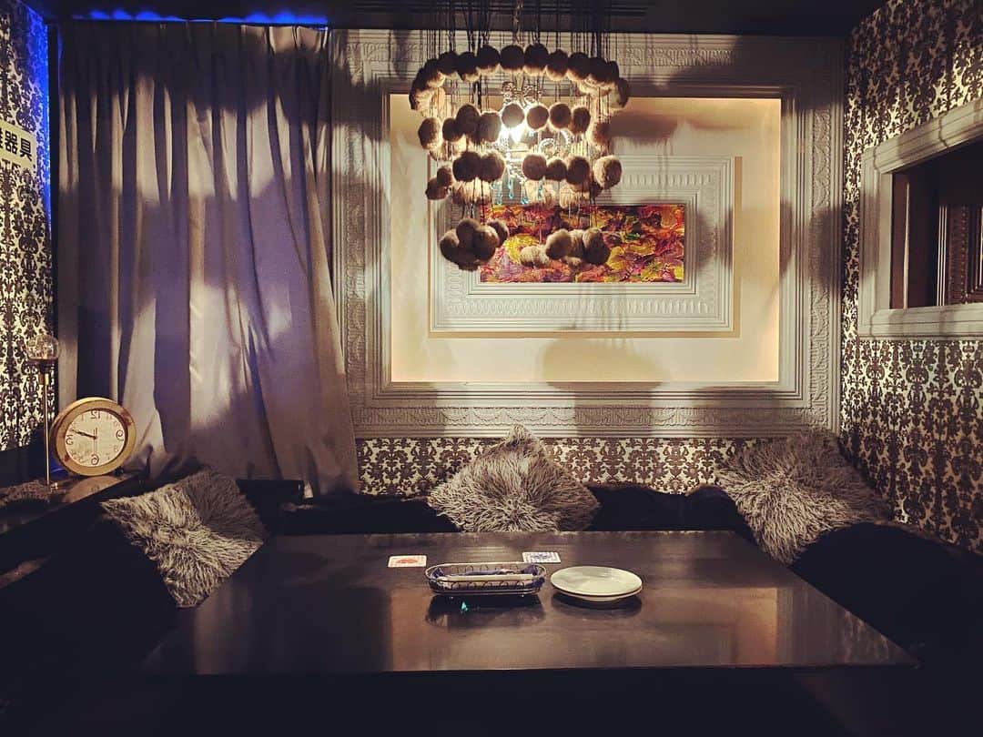 アリスのファンタジーレストランのグルメインスタ