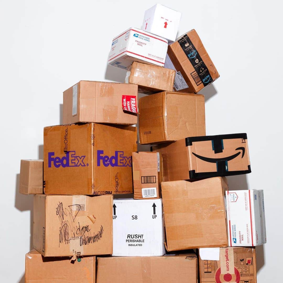 Paul Octaviousのインスタグラム：「Coming  back to my studio and seeing this stack of boxes full of camera donations for my project @blkarchivist brought a tear to my eye 😭❤️  The generosity shown by others for this project has been awe inspiring.  Thank you so much to our donors and we can’t wait to get these into the hands of Black Creators. As the packages start to arrive, I’ll start inspecting the cameras and making sure they function correctly before sending to those who’ve applied.  If you’ve applied for a camera and haven’t heard from us yet please don’t worry! We’re a small team and will reply to your request.  Ways you can help!  Donate - If you have a digital or film camera please fill out the form on blackarchivist.com with info on your donation.  Apply - We’re still accepting applications! If you’re a Black / African American Creator living in the US or know anyone in needs please share.  If you don’t have a camera and want to help, venmo donation @ pauloctavious  If there are  other ways you think you can help us please contact us at fubu@blackarchivist.com  Thank you so much everyone! 🖤 #blackphotographers #blkarchivist」