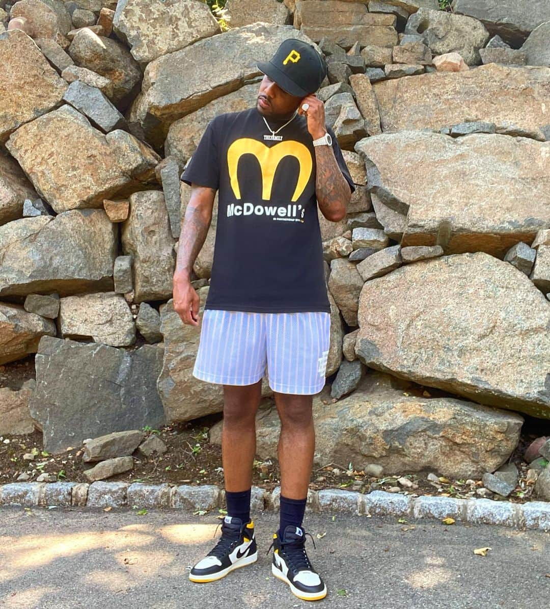 ファボラスのインスタグラム：「Support Black Owned Businesses.. Word to McDowell’s 😂」