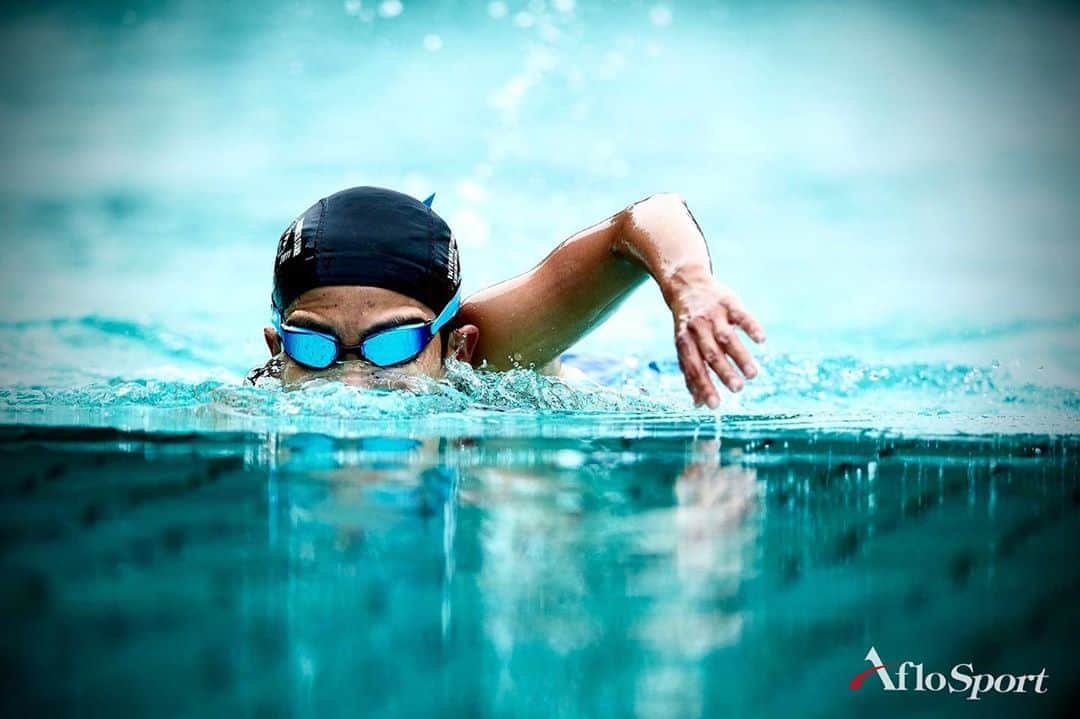 アフロスポーツさんのインスタグラム写真 - (アフロスポーツInstagram)「トライアスロン・上田藍選手の撮影をさせて頂きました。  ご協力いただきました稲毛インターナショナルトライアスロンクラブの皆様、リソルの森の皆様、どうもありがとうございました！！  Photo: Yohei Osada @yohei_osada.aflosport   #上田藍 #トライアスロン #トレーニング #スイム 稲毛インターナショナルトライアスロンクラブ #リソルの森  #aiueda #triathlon #triathlete #training #swim  @ai_love_tri @resolnomori」7月8日 11時06分 - aflosport