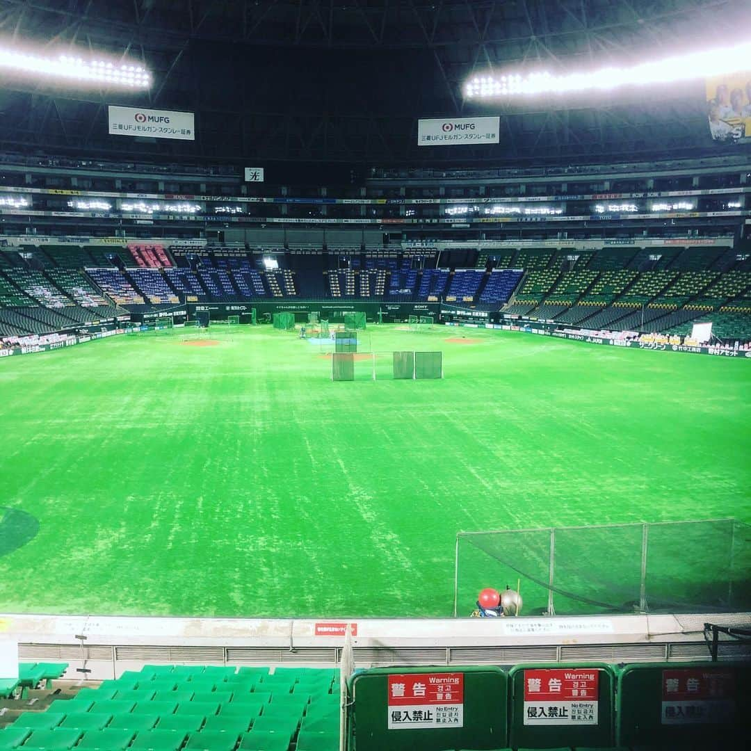 江川智晃さんのインスタグラム写真 - (江川智晃Instagram)「観客席からの景色❗️ あと選手より一足先に新型ロボもアーリワークしてた！笑」7月8日 11時18分 - egatomo43