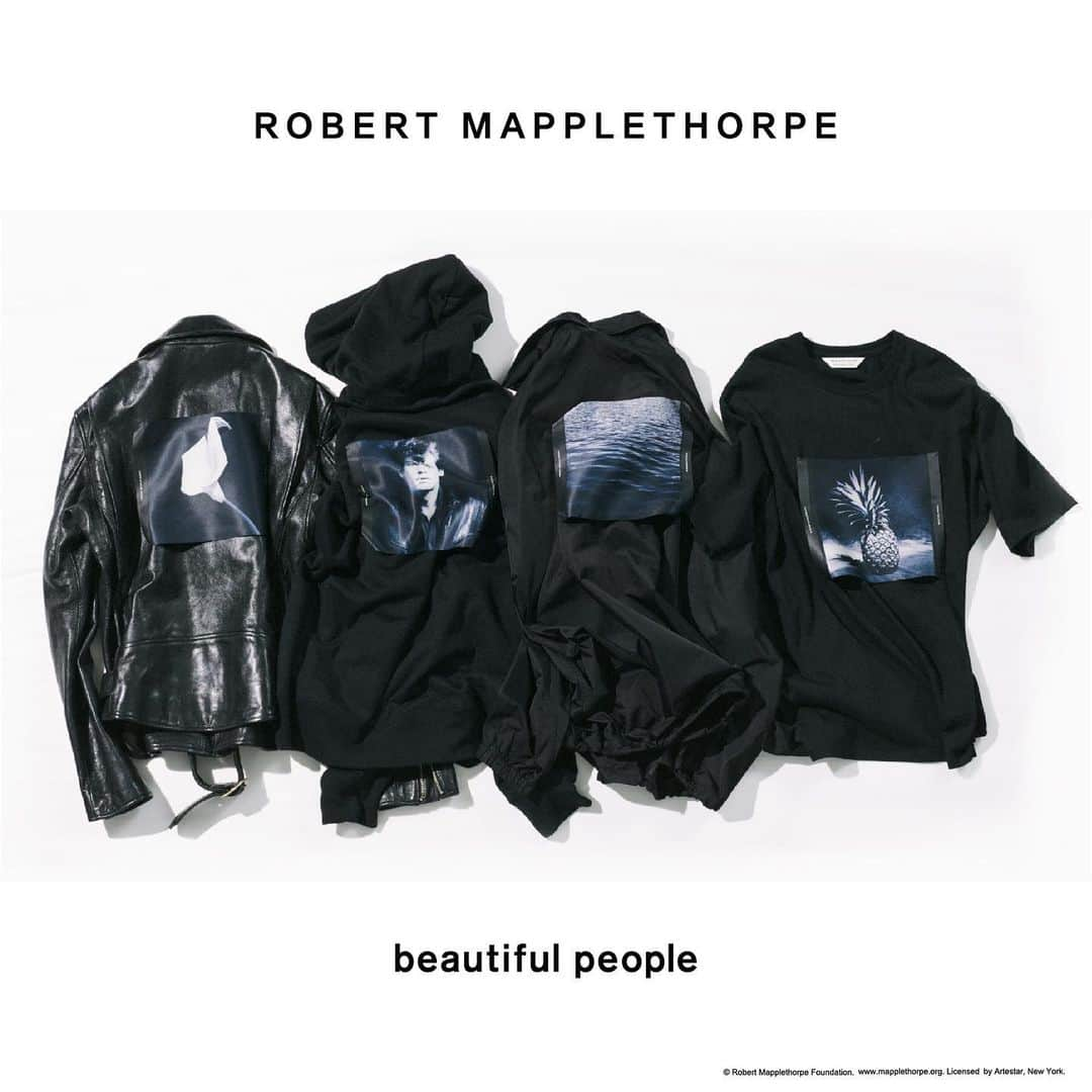 ビューティフルピープルさんのインスタグラム写真 - (ビューティフルピープルInstagram)「NEW LAUNCH ⁠⠀ ROBERT MAPPLETHORPE special collaboration⁠⠀ ⁠⠀ 本日から直営店全店で発売開始。⁠⠀ ⁠⠀ 渋谷パルコ店ではメンズサイズ含め全ラインナップご覧いただけます。⁠⠀ ⁠⠀ 【⁠ shop list】⁠⠀ ■青山店（東京都港区南青山3-16-6）⁠⠀ ■渋谷パルコ2F⁠⠀ ■銀座三越店3F⠀⠀⠀⠀⁠⠀⁠⠀⁠⠀ ■伊勢丹新宿店本館2F⁠⠀⁠⠀ ■阪急うめだ店3F⠀⠀⠀⠀⁠⠀⁠⠀⁠⠀ ■イセタンクローゼットルクアイーレ4F⁠⠀⁠⠀ ■ジェイアール名古屋タカシマヤ4F⁠⠀ ■オンラインショップ（www.beautiful-people.jp）⁠⠀ ⁠⠀ #bp_メイプルソープ⁠⠀⁠⠀ #ロバートメイプルソープ⁠⠀⁠⠀ #bp_mapplethorpe⁠⠀⁠⠀ #RobertMapplethorpe⁠⠀⁠⠀ #beautifulpeoplejp⁠⠀⁠⠀ #モノクロ⁠⠀⁠⠀ #japanexclusive⁠⠀⁠⠀ #collaboration⁠⠀⁠⠀ #日本限定発売⁠⠀ #UNISEX」7月8日 11時26分 - beautifulpeople_officialsite