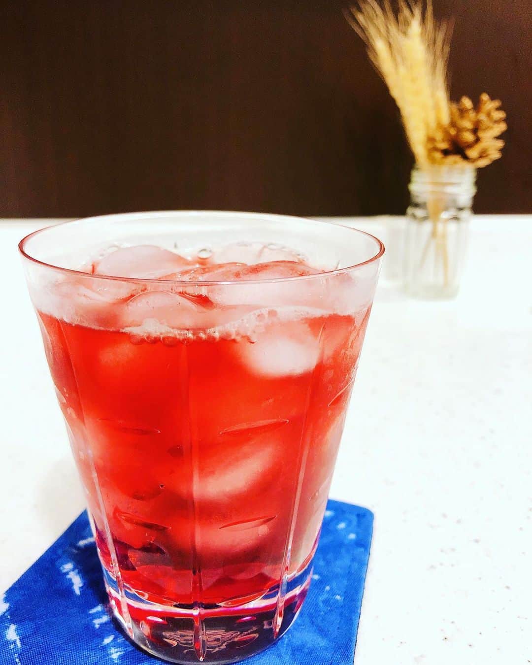 桂紗綾さんのインスタグラム写真 - (桂紗綾Instagram)「これは何の飲み物でしょう？？🌹」7月8日 12時14分 - saaya_katsura_abc