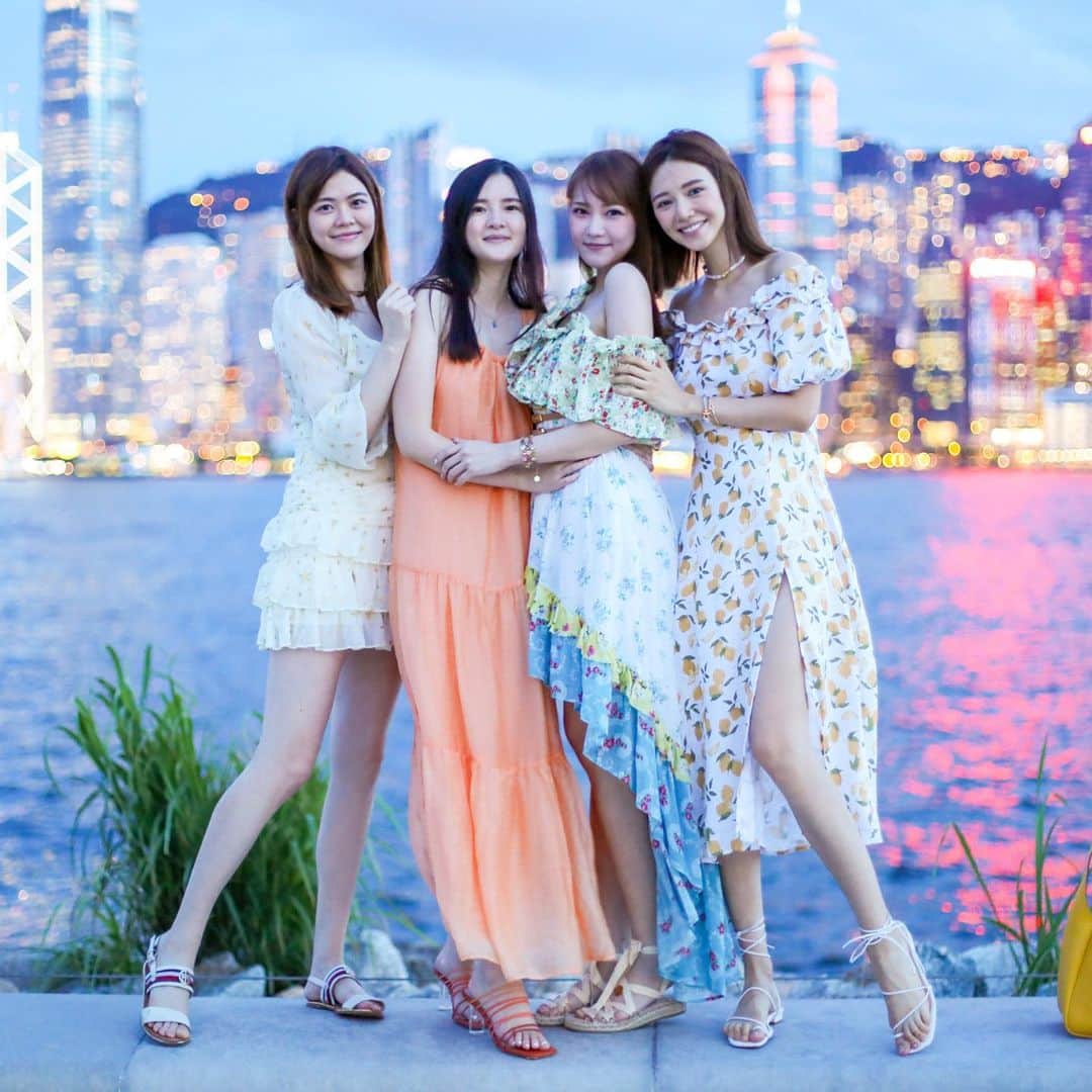 Elva Niさんのインスタグラム写真 - (Elva NiInstagram)「Happy birthday babe @liliankan  美麗又努力的女生總是會有獨特的魅力 祝這位溫柔又有才華的設計師越來越幸福 @kanalili 品牌越來越受歡迎❤️ 生意興隆 客似雲來 #happybirthdaylilian」7月8日 12時40分 - misselvani