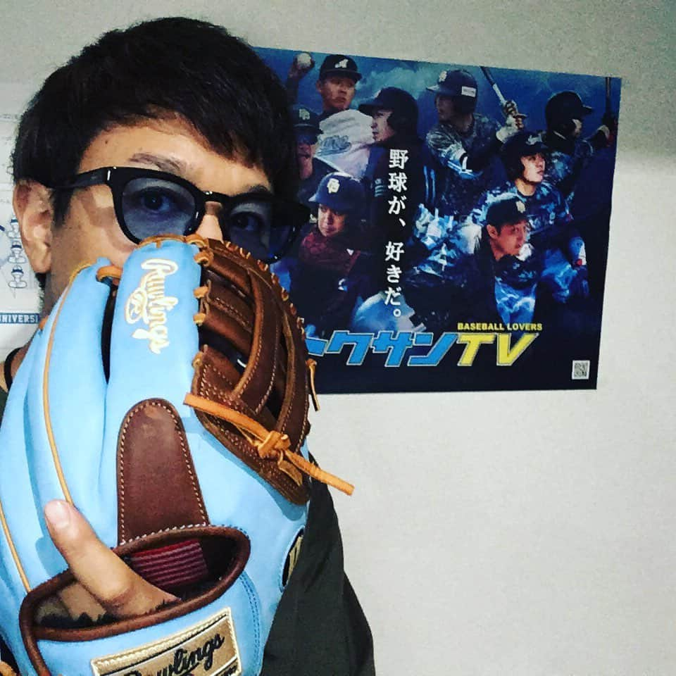 トクサンTVのインスタグラム：「きたー！ いいです。いい感じです。 #トクサンtv #ローリングス #mlb #アレナドモデル #ザ・サード用 #派手 #草野球 #軟式野球 #野球」