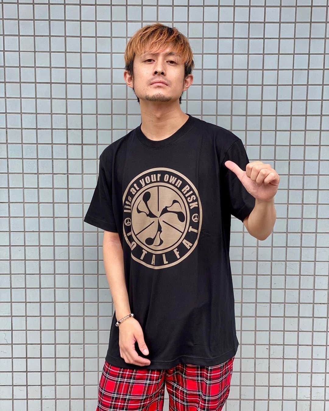 TOTALFATさんのインスタグラム写真 - (TOTALFATInstagram)「Jose生誕記念Tシャツ ” ホセティー2020 RISK × Joseスペシャルコラボ”   7/11（土）Joseの誕生日当日限定受注販売決定🔥  size:S/M/L/XL/XXL color:BLACK/WHITE price ¥3,000+tax 受注期間：7/11（土）0:00〜23:59 UKFC ONLINE SHOPにて発売✨」7月8日 14時07分 - totalfat_japan