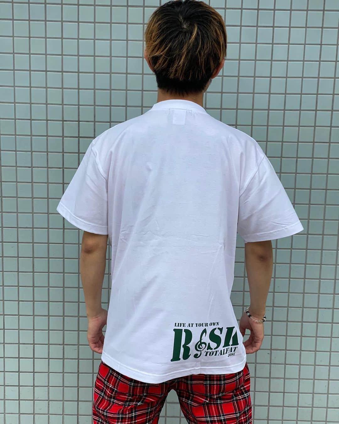 TOTALFATさんのインスタグラム写真 - (TOTALFATInstagram)「Jose生誕記念Tシャツ ” ホセティー2020 RISK × Joseスペシャルコラボ”   7/11（土）Joseの誕生日当日限定受注販売決定🔥  size:S/M/L/XL/XXL color:BLACK/WHITE price ¥3,000+tax 受注期間：7/11（土）0:00〜23:59 UKFC ONLINE SHOPにて発売✨」7月8日 14時07分 - totalfat_japan
