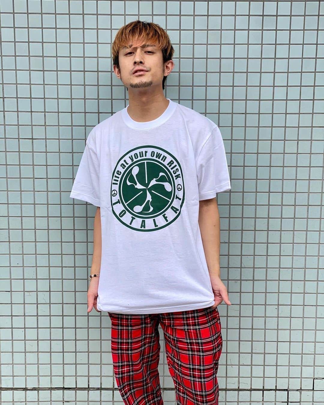 TOTALFATさんのインスタグラム写真 - (TOTALFATInstagram)「Jose生誕記念Tシャツ ” ホセティー2020 RISK × Joseスペシャルコラボ”   7/11（土）Joseの誕生日当日限定受注販売決定🔥  size:S/M/L/XL/XXL color:BLACK/WHITE price ¥3,000+tax 受注期間：7/11（土）0:00〜23:59 UKFC ONLINE SHOPにて発売✨」7月8日 14時07分 - totalfat_japan