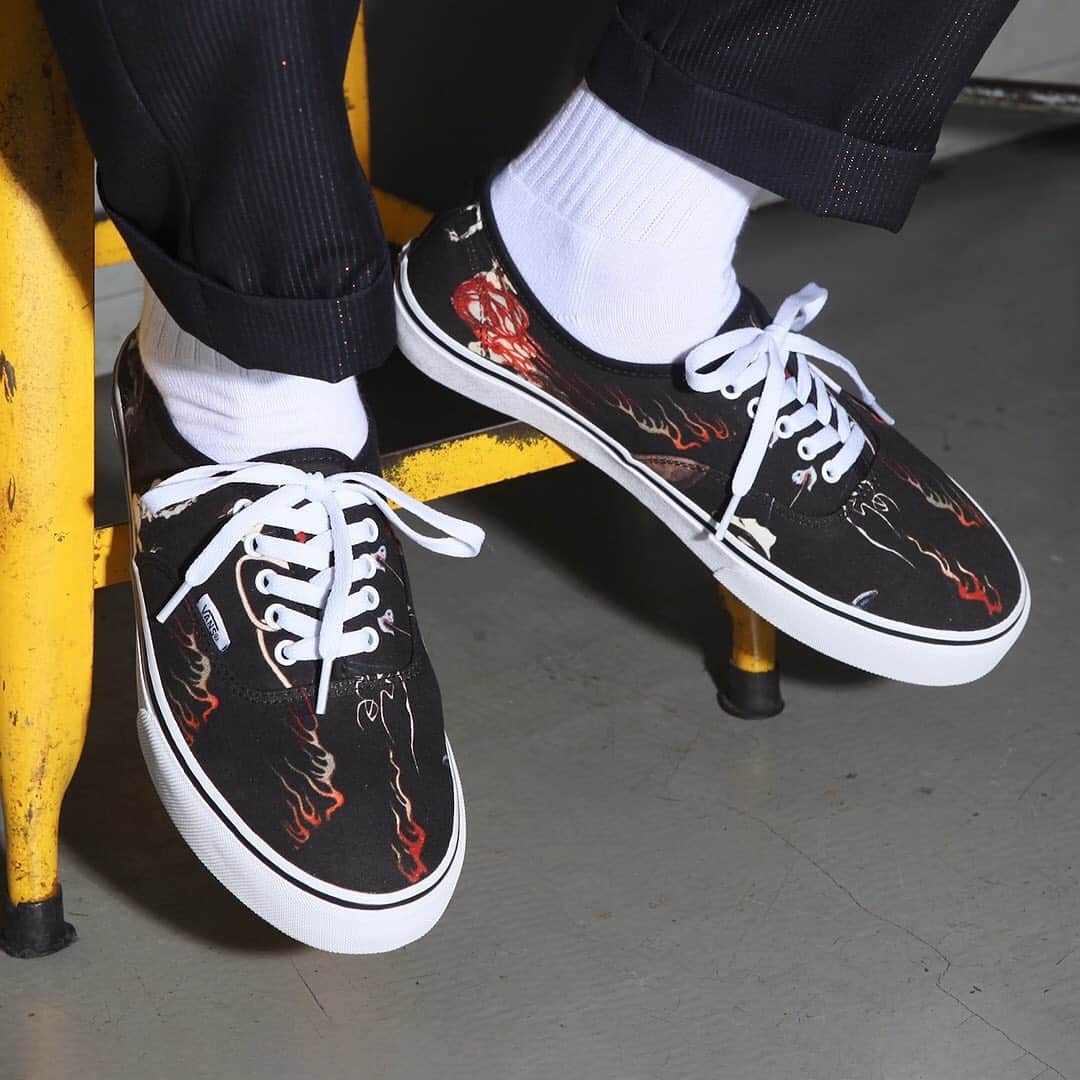 HYPEBEASTさんのインスタグラム写真 - (HYPEBEASTInstagram)「@hypebeastkicks: @vans has enlisted @wackomaria_guiltyparties for a striking iteration of its Authentics. Set against a clean black canvas foundation, WACKO MARIA has embellished artful prints of Japanese folklore on the classic silhouette. Depictions of flames, mythical spirits, monsters and bondage have been sporadically emblazoned throughout the uppers, complemented by crisp white laces and tonal top-stitching. The Japan-exclusive shoe will see a limited run of just 1,000 pairs, and will release at WACKO MARIA’s website on July 11 for $93 USD.⁠⠀ Photo: WACKO MARIA」7月8日 15時46分 - hypebeast