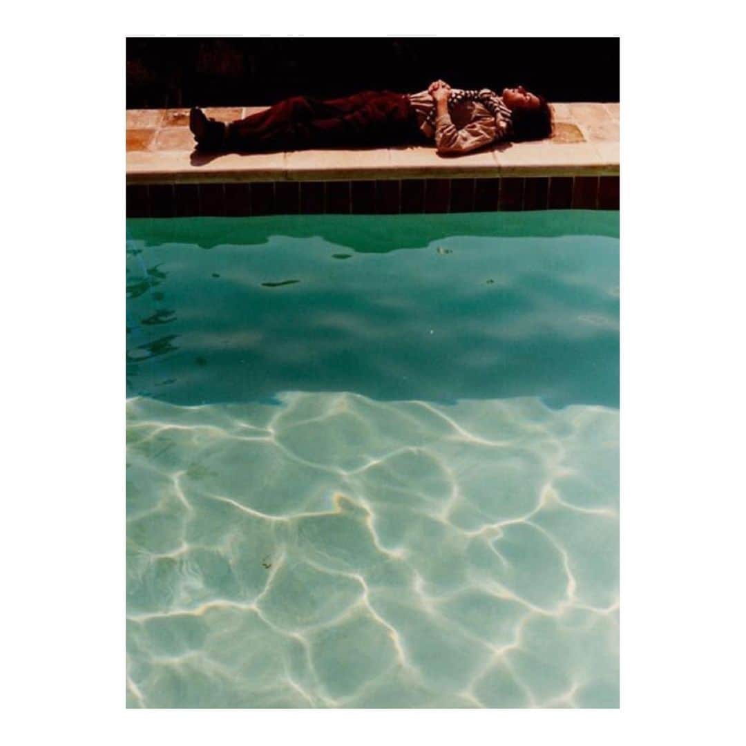 ローラ・ベイリーさんのインスタグラム写真 - (ローラ・ベイリーInstagram)「David Hockney Yves-Marie Asleep 1974」7月8日 15時55分 - laurabaileylondon