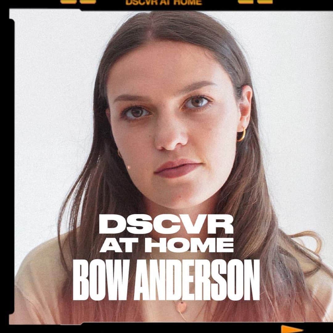 Vevoさんのインスタグラム写真 - (VevoInstagram)「With a smooth blend of hip-hop, R&B and classic 60s soul, you'll totally fall in love with @bowandersonmusic's DSCVR at Home pieces ❤️ Catch her performances of "Heavy" and "Sweater," now!  ▶︎ [link in bio] #BowAnderson #DSCVRatHome」7月9日 1時45分 - vevo