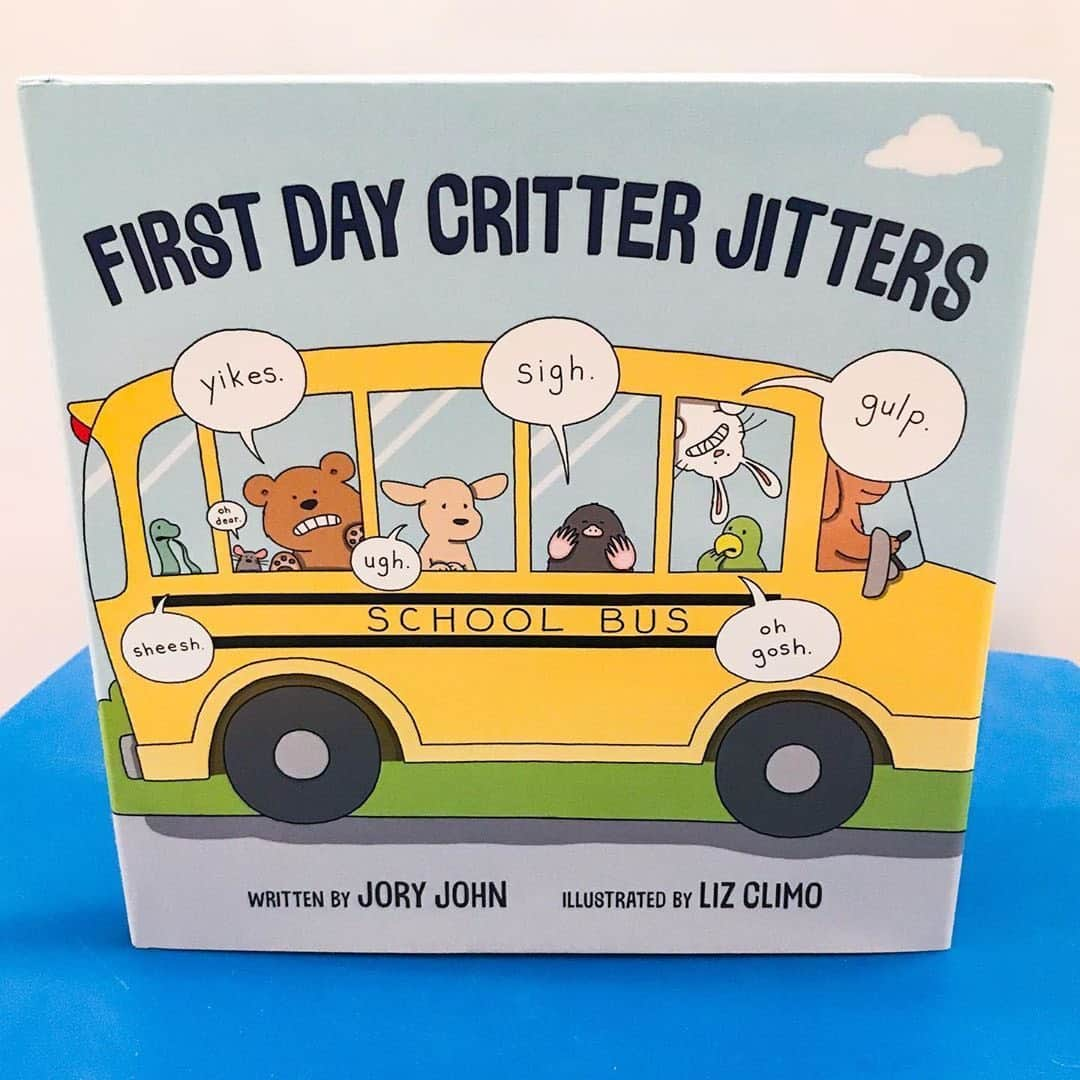 リズ・クライモさんのインスタグラム写真 - (リズ・クライモInstagram)「My new book with the amazing @jory_john is available NOW! Available wherever books are sold ♥️ from @penguinkids  From @Newleafillustrators: “@LizClimo & Jory John bring you FIRST DAY CRITTER JITTERS: It's almost the first day of school, and the animals are nervous. Sloth worries about getting there on time, snake can't seem to get his backpack fastened onto his body, and bunny is afraid she'll want to hop around instead of sitting still. When they all arrive at their classroom, though, they're in for a surprise: Somebody else is nervous too. It's their teacher, the armadillo! He has rolled in as a ball, and it takes him a while to relax and unfurl. But by the next day, the animals have all figured out how to help one another through their jitters. School isn't so scary after all.”」7月9日 1時53分 - lizclimo