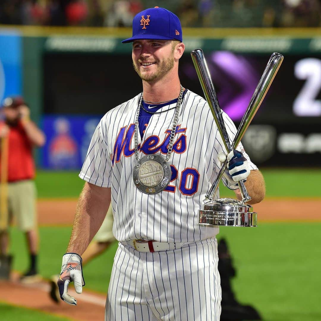 ニューヨーク・メッツさんのインスタグラム写真 - (ニューヨーク・メッツInstagram)「#OTD a year ago, the king got his 👑. #PeteAlonso #Mets #LGM #hrderby」7月9日 2時05分 - mets