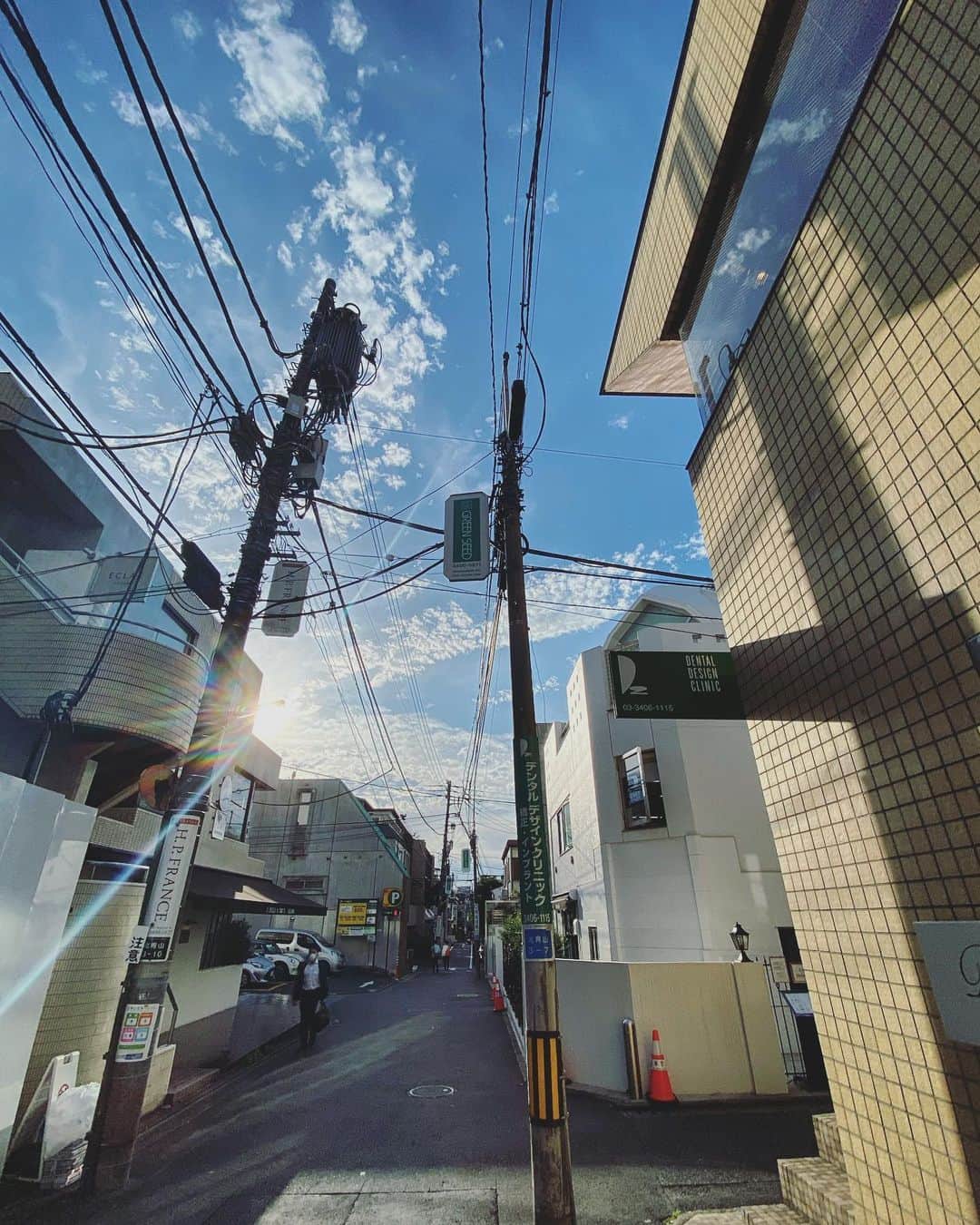 のインスタグラム：「#streetphotography #storyofthestreet #streetscenesmag #streetoftokyo #streetcinematography #streetoftones #kaishishido #iphone11pro #photography #photographer #photooftheday」
