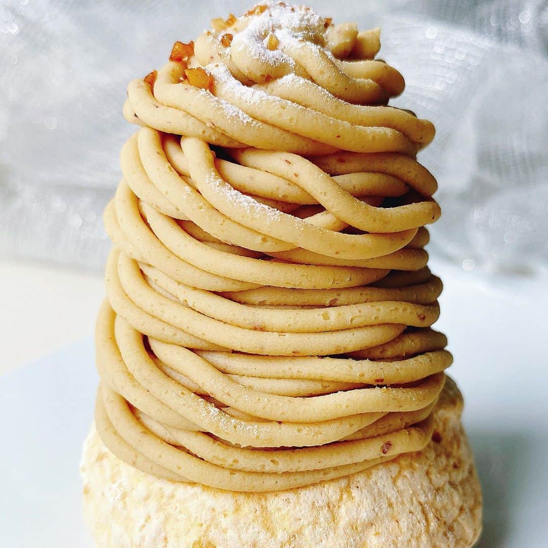 里井真由美のグルメインスタ