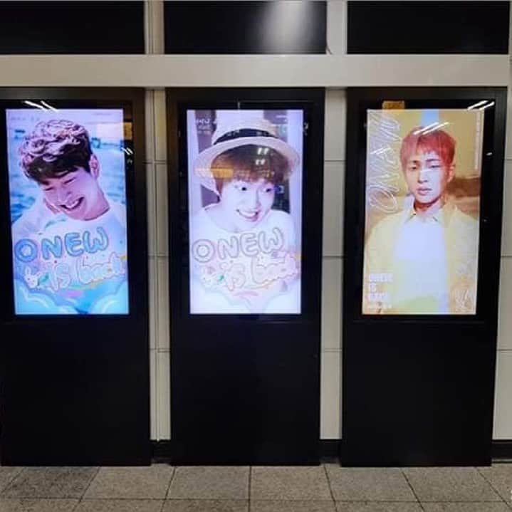 SHINeeのインスタグラム：「'Onew is back' subway ads by chinese mvp's ©onewheart」